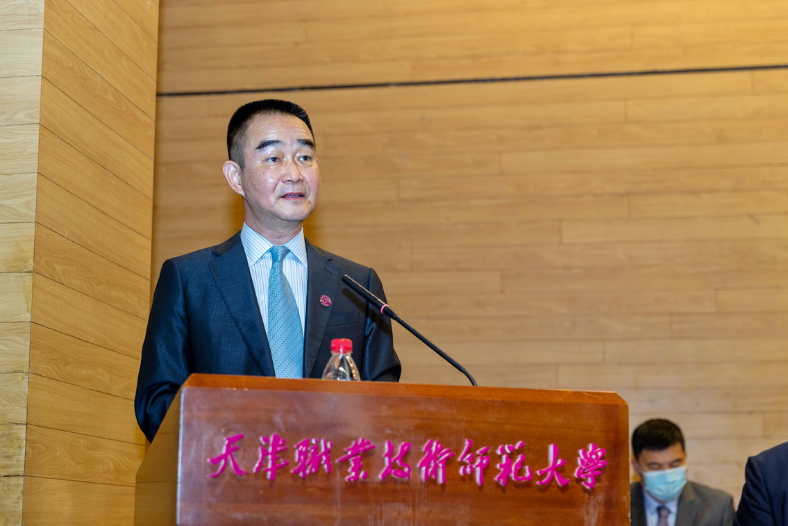 怎么当职业技术学院的老师 AB5D643643855F83AFD0C349468_74BE0C44_3CC1D.jpg